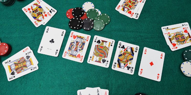 Game-bai-Poker-duoc-hieu-the-nao
